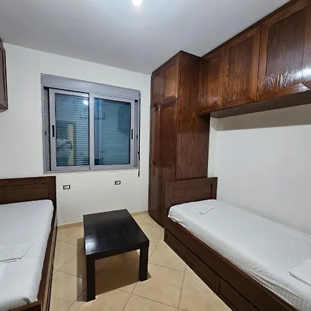 2-bed Seaview Appartamento Vlorë