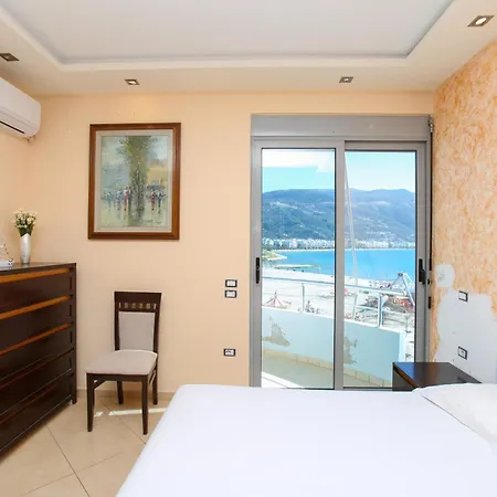 Daire 2-bed Seaview Avlonya