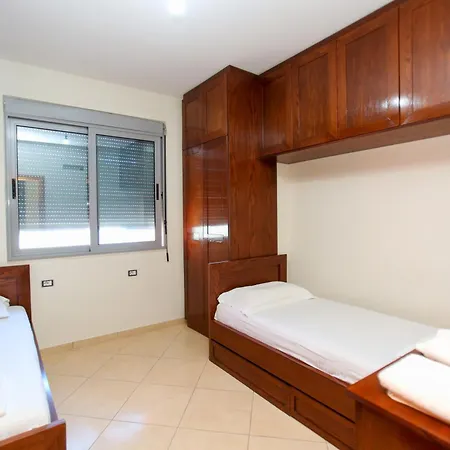 2-bed Seaview Apartmán