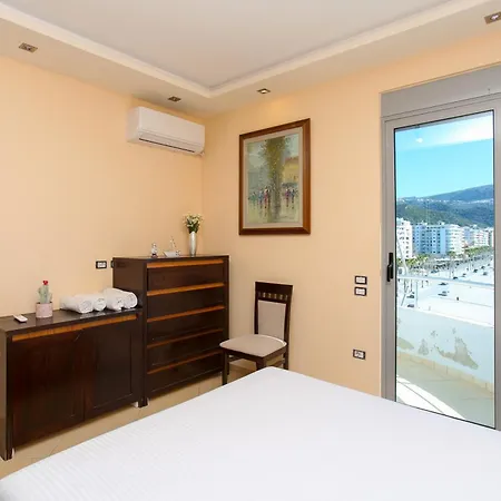Appartement 2-bed Seaview *